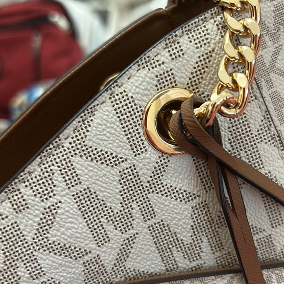 Michael Kors large shoulder tote bag - Picture 3 of 7